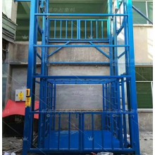 直銷鏈條導(dǎo)軌式液壓貨梯，液壓叉車，液壓起重貨梯安裝施工